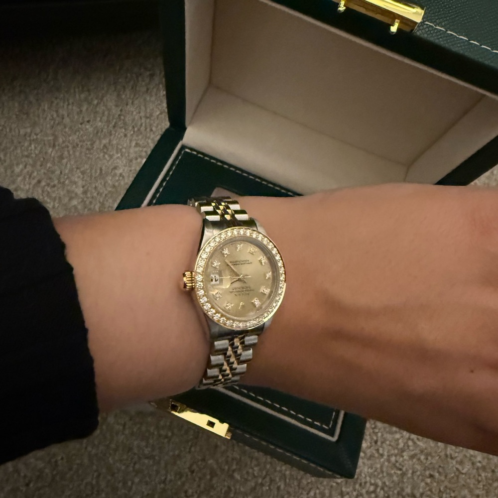 Rolex Gold and Silver Jubilee Watch-women - Picture 3 of 15